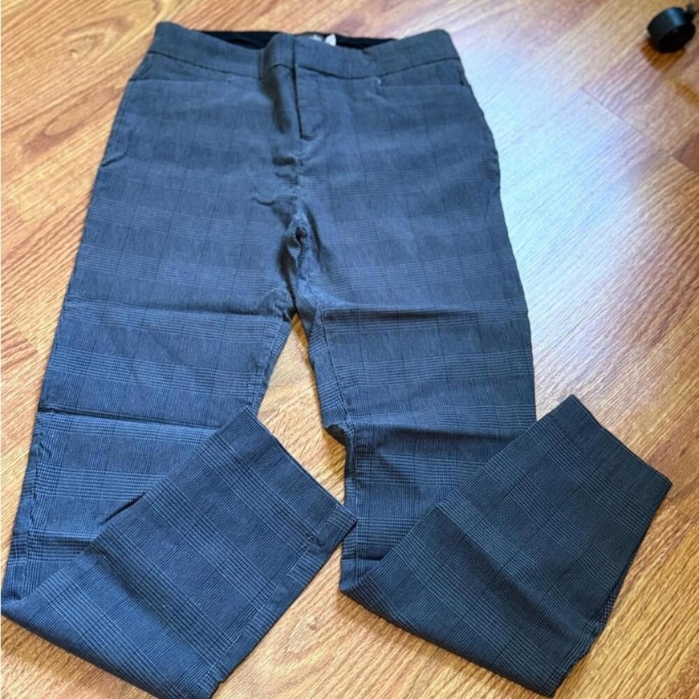 Yoana Baraschi Charcoal Checkered Women Shorts Bermudas